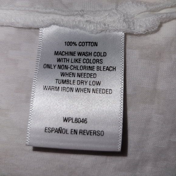 JM Collection: White Top - Picture 9 of 9